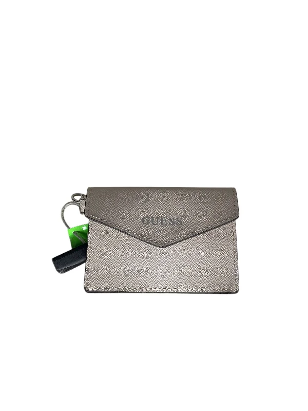 Wallet By Guess, Size: Small